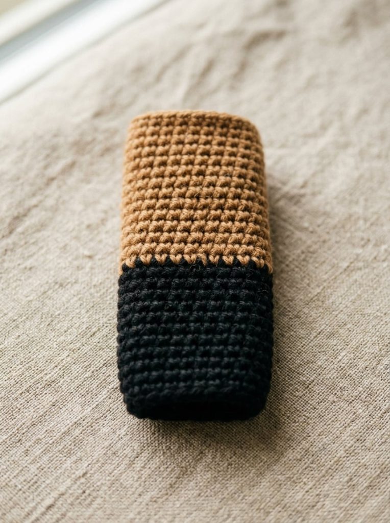 Free Dachshund Amigurumi Crochet Pattern (Step By Step Instructions)